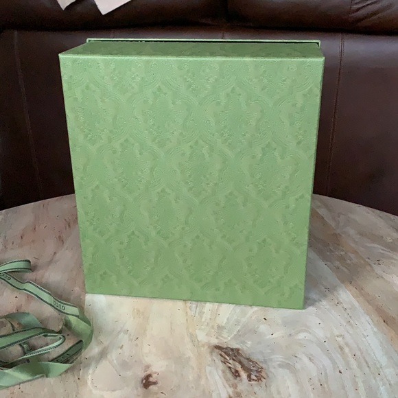 Gucci Accessories Gucci Shoegift Box Wsilk Paper And Ribbon Poshmark